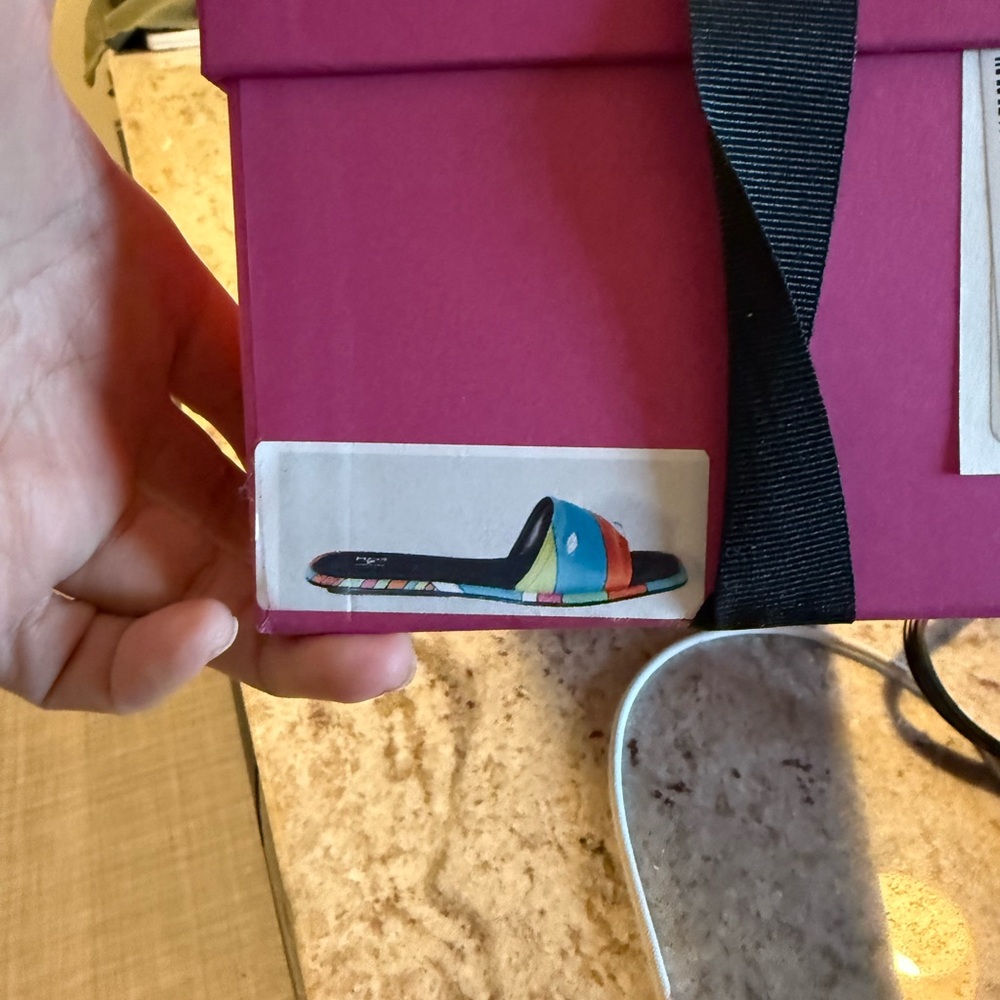 Pucci Slides. Brand new, never worn - Picture 6 of 9